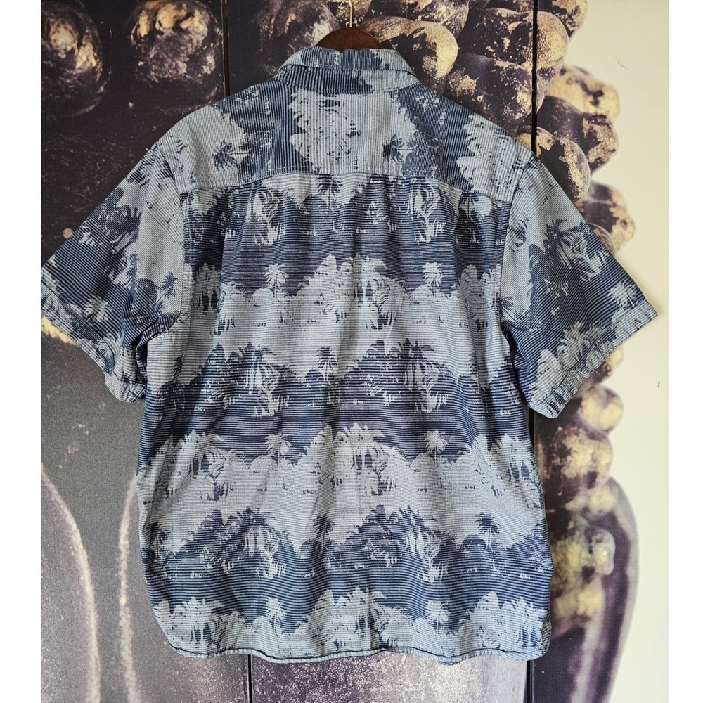 Tommy Bahama Mens Blue White Pixel Palm Tree Short Sleeve Tropical Shirt XL - Picture 6 of 9
